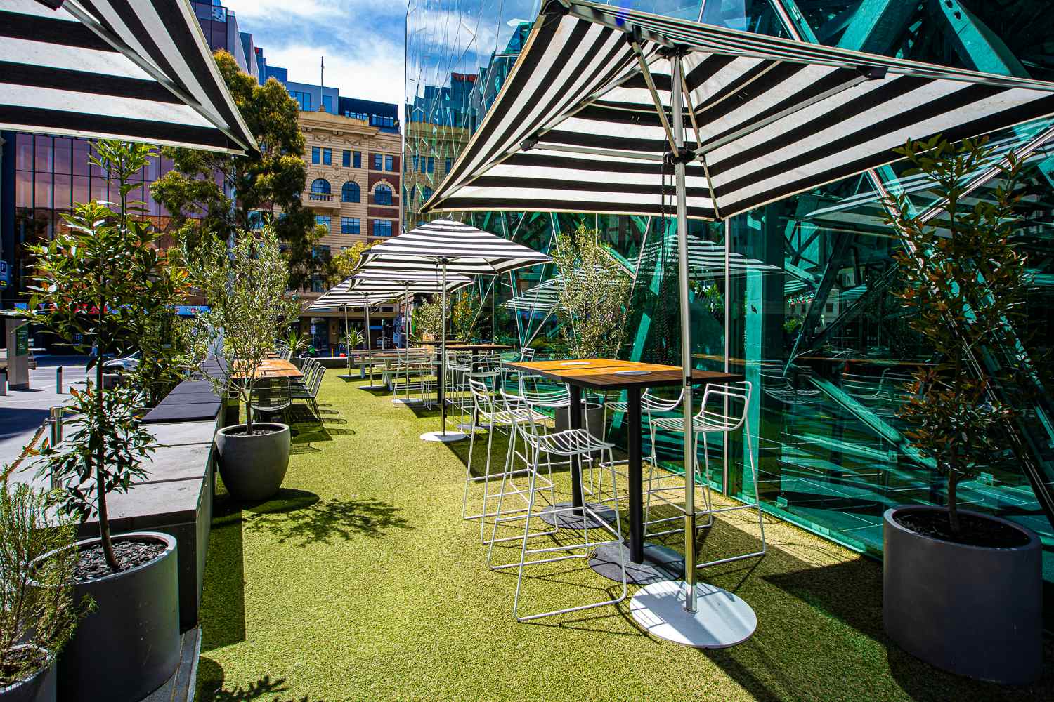 Beer DeLuxe Fed Square